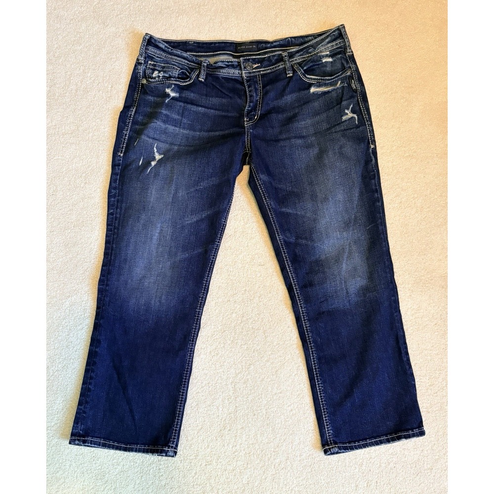 Silver Suki Capri Jeans Womens 34 Blue Stretch Denim Distressed Dark Wash